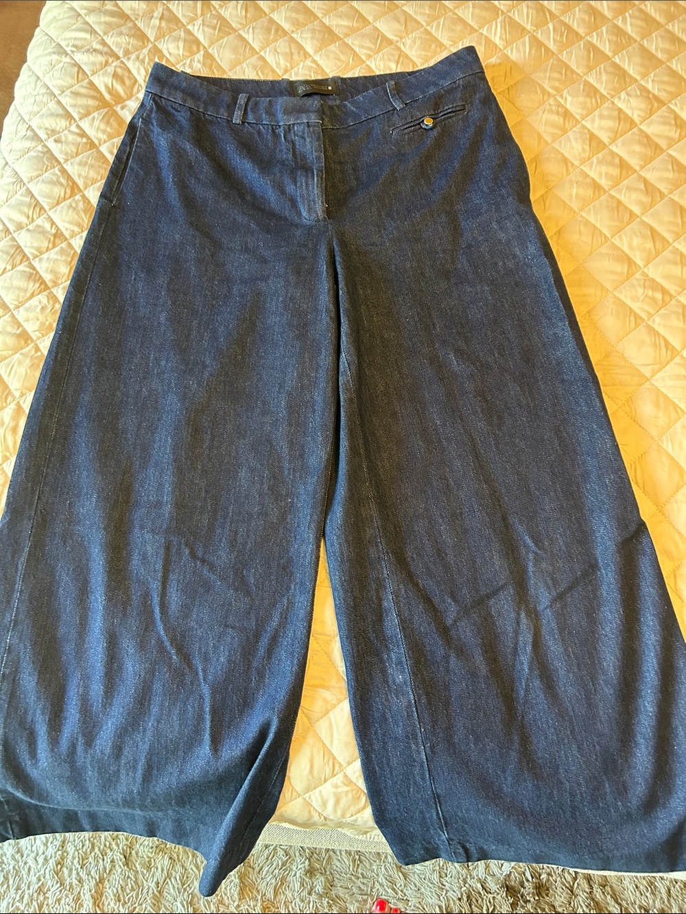 Zara Wide-Leg Jeans in Dark Blue